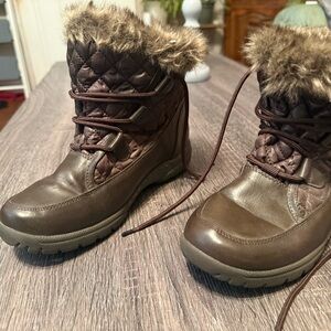 Kim Rogers Dark Brown Quilted Winter Boots